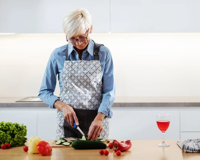 rolling kitchen island with storage
